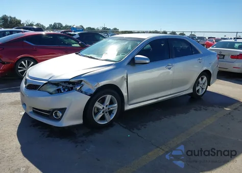 2012 Toyota Camry Se z USA, uszkodzony, nr VIN 4T1BF1FK7CU047878